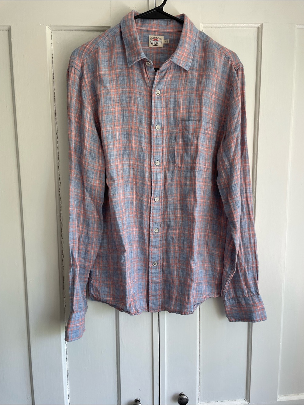 Faherty Shirt Men’s Medium 100% Linen Coral & Blue Plaid Long Sleeve Button Down